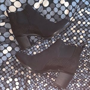 Black ankle booties